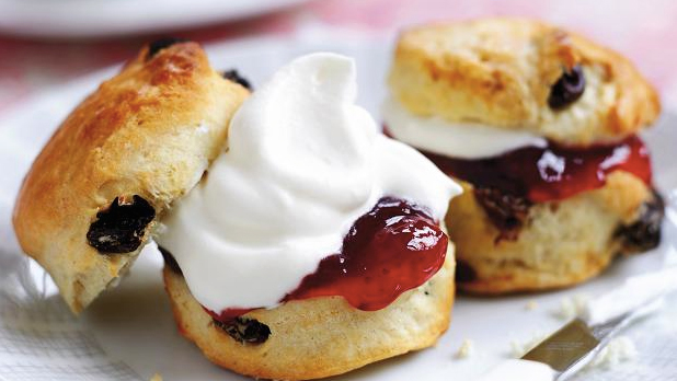 Devon scones